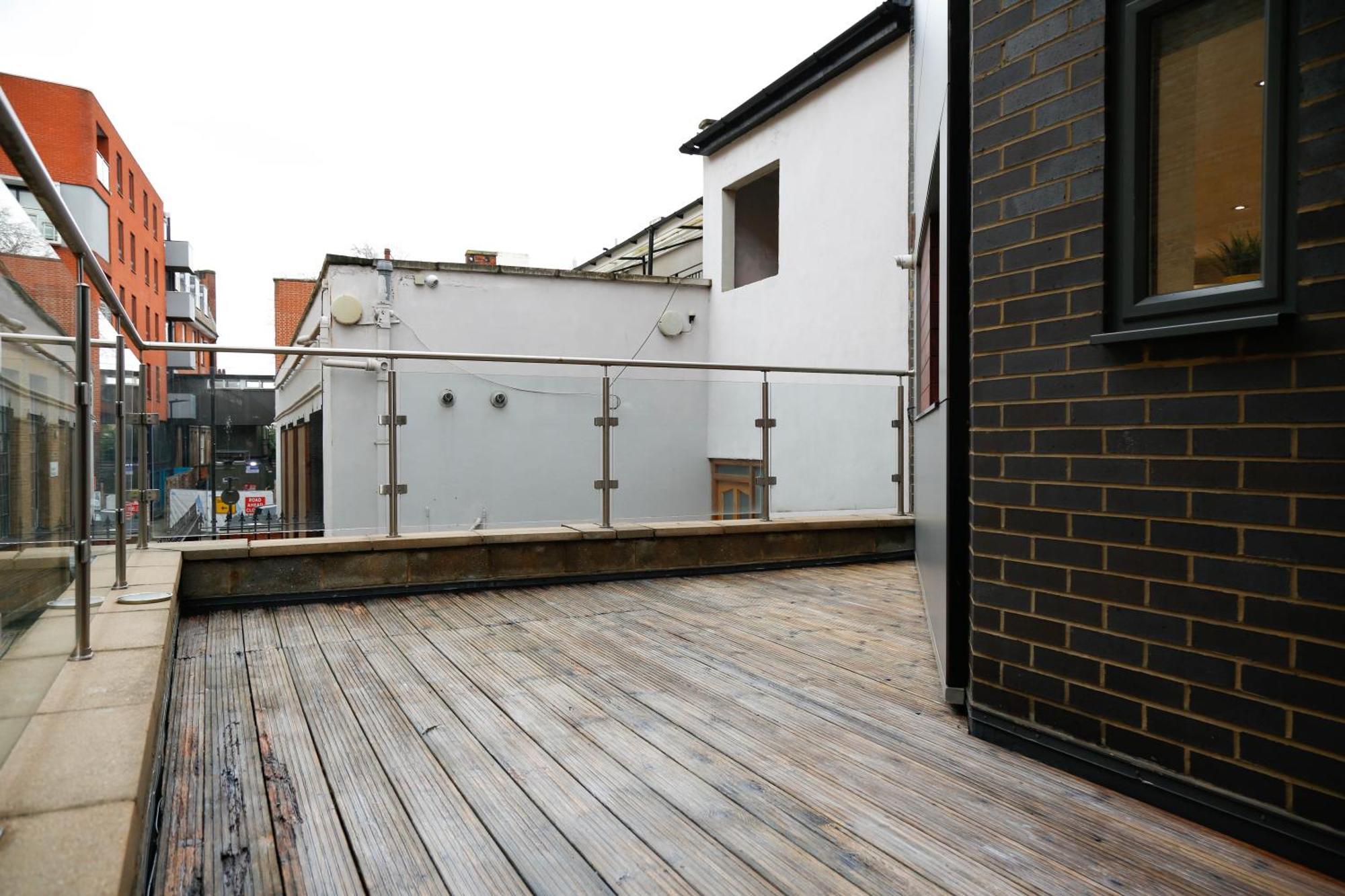 New Luxury Apartments In Central Location Next To Shops, Cafes, Bars & Metro London Luaran gambar